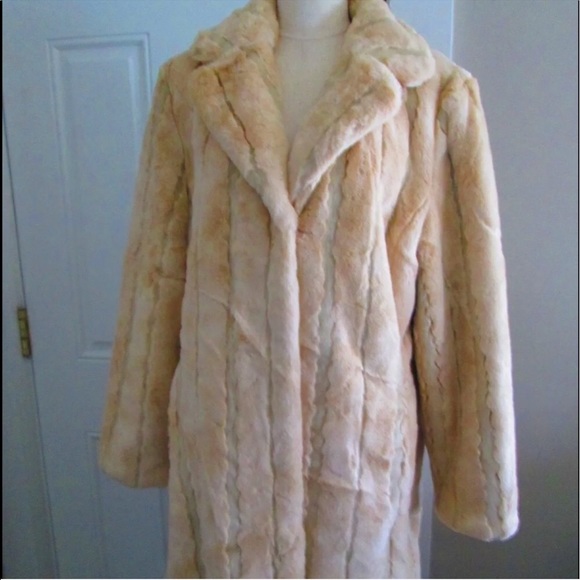 Gallery Jackets & Blazers - Full Length 39” Fur Coat Jacket Size XL EUC